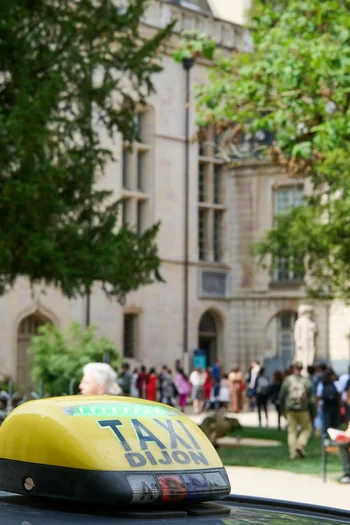 image taxi dijon et tourisme en bourgogne